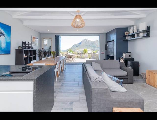 7 BEDROOM HOUSE FOR SALE IN SAN MICHEL